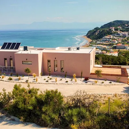 Вилла Stefanos Rock *